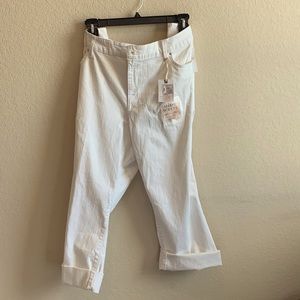 NWT Jessica Simpson, plus size white straight jeans